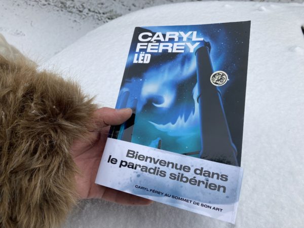 LËD de Caryl Férey aux éditions Equinox-Les Arènes