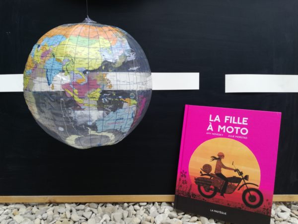 LA FILLE À MOTO, Amy Novesky et Julie Morstad, éditions La Pastèque